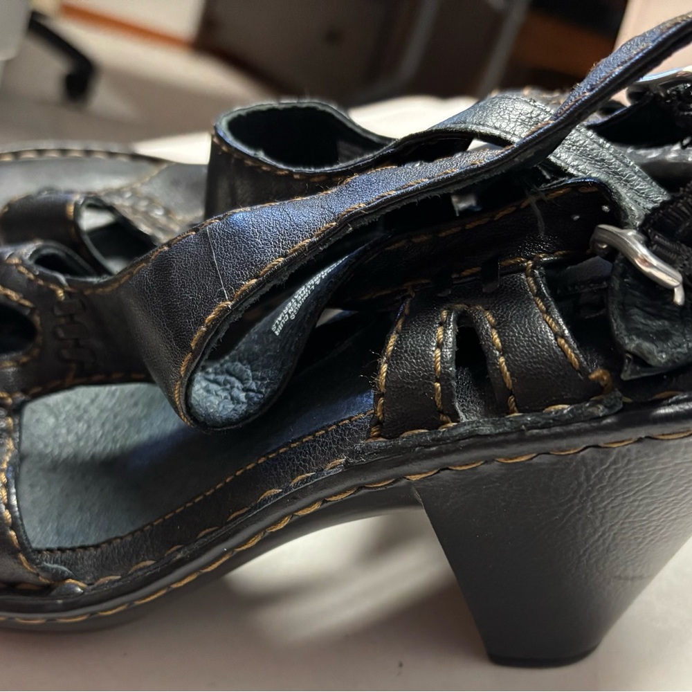 Stylish Black Heeled Sandals